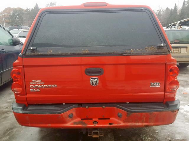 1D7HW48J06S712114 - 2006 DODGE DAKOTA QUA RED photo 9