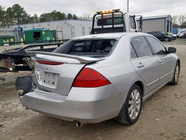 1HGCM66527A099272 - 2007 HONDA ACCORD EX SILVER photo 4