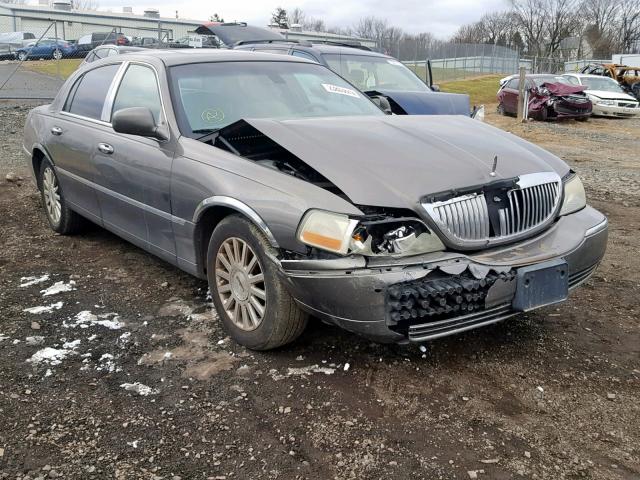 1LNHM82W73Y628064 - 2003 LINCOLN TOWN CAR S BROWN photo 1