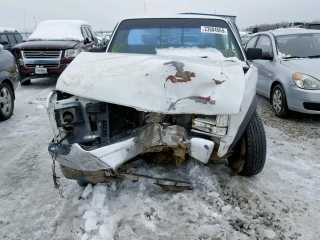 1B7FL26X8NS552925 - 1992 DODGE DAKOTA WHITE photo 9