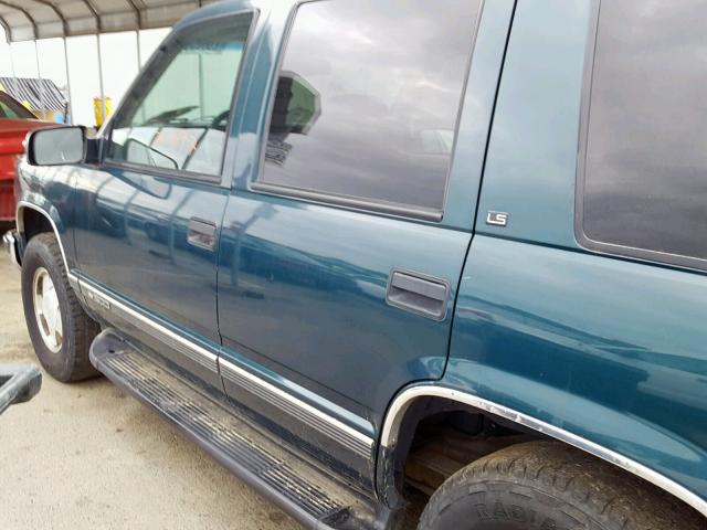 1GNEK13R3VJ358508 - 1997 CHEVROLET TAHOE K150 GREEN photo 9