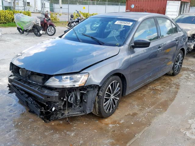 3VWD17AJ0HM395088 - 2017 VOLKSWAGEN JETTA SPOR GRAY photo 2