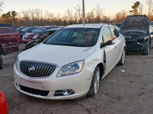 1G4PR5SK5C4136794 - 2012 BUICK VERANO CON WHITE photo 2