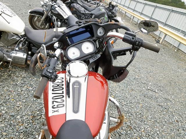 1HD1KHC19KB607456 - 2019 HARLEY-DAVIDSON FLTRX 勃艮第红 照片 5
