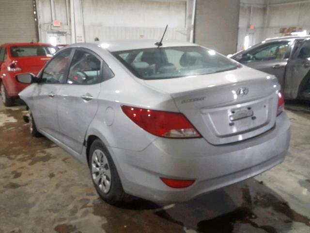 KMHCT4AE2GU079868 - 2016 HYUNDAI ACCENT SE SILVER photo 3