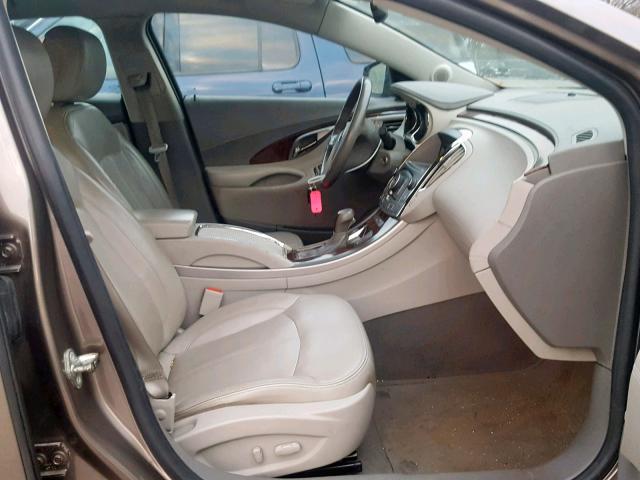 1G4GC5EGXAF250882 - 2010 BUICK LACROSSE C TAN photo 5