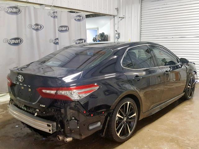4T1B61HK5JU557754 - 2018 TOYOTA CAMRY XSE 黑色 照片 4