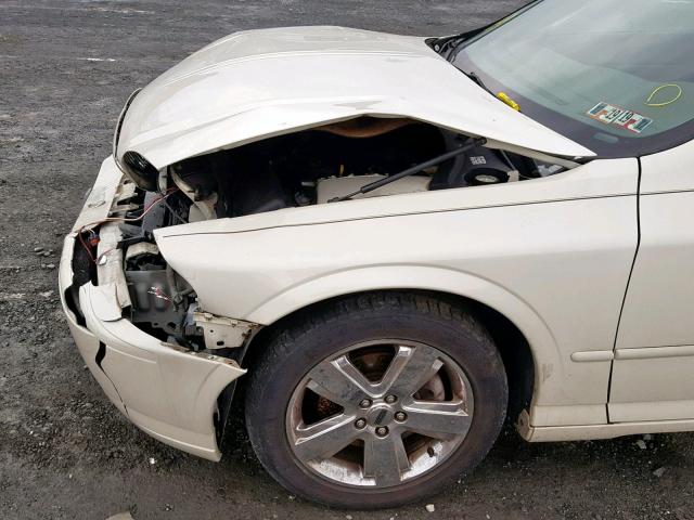 1LNHM87A46Y632977 - 2006 LINCOLN LS كريمي صورة 9
