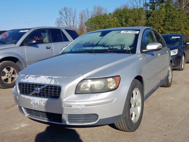 YV1MS382872300042 - 2007 VOLVO S40 2.4I SILVER photo 2