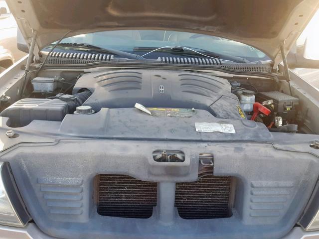 5LMEU88H44ZJ50092 - 2004 LINCOLN AVIATOR 米色 照片 7