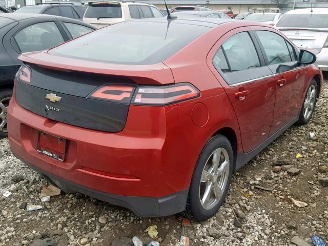 1G1RB6E43CU113317 - 2012 CHEVROLET VOLT RED photo 4