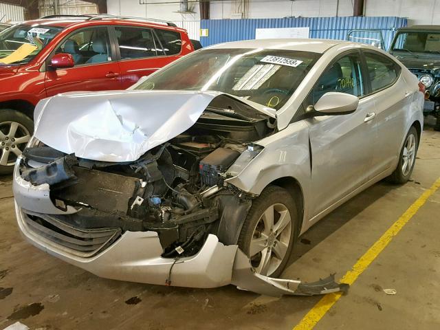 KMHDH4AE5DU994876 - 2013 HYUNDAI ELANTRA GL SILVER photo 2