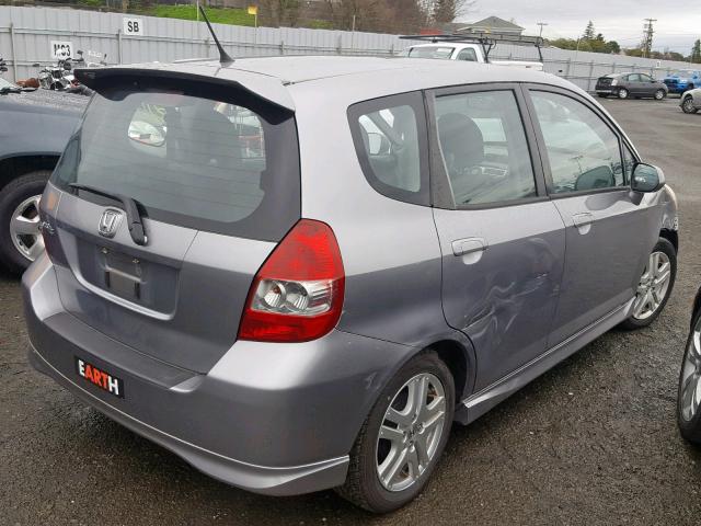 JHMGD38697S068050 - 2007 HONDA FIT S GRAY photo 4