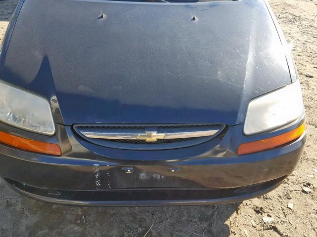 KL1TJ62674B183669 - 2004 CHEVROLET AVEO LS BLACK photo 9