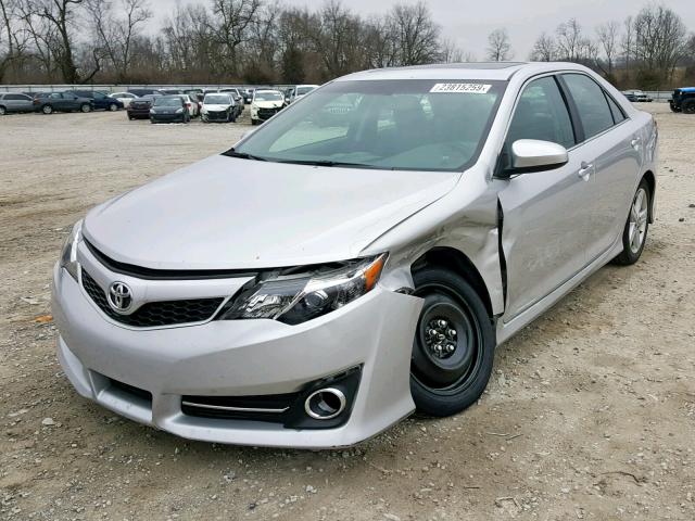 4T1BF1FK2DU688311 - 2013 TOYOTA CAMRY L SILVER photo 2