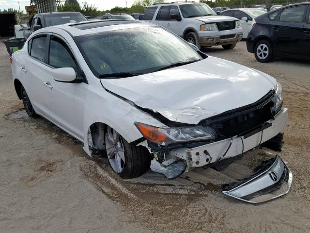 19VDE1F79DE018886 - 2013 ACURA ILX 20 TEC WHITE photo 1