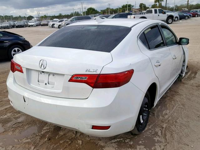 19VDE1F79DE018886 - 2013 ACURA ILX 20 TEC WHITE photo 4