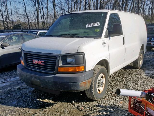 1GTHG35C481166563 - 2008 GMC SAVANA G35 WHITE photo 2