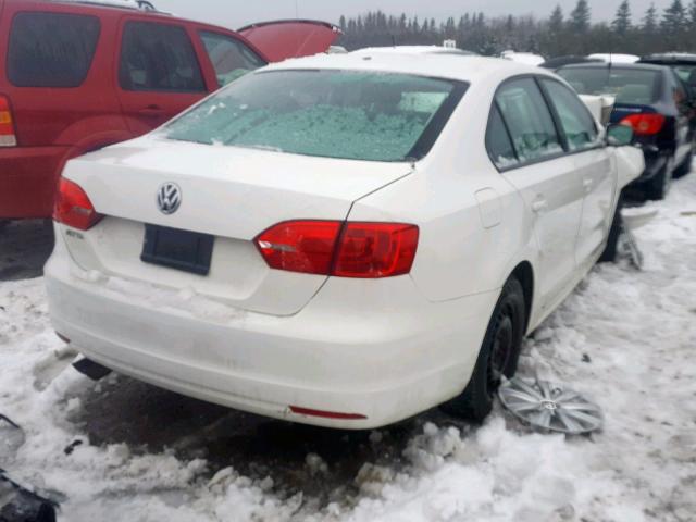 3VW2K7AJ8DM447341 - 2013 VOLKSWAGEN JETTA BASE WHITE photo 4