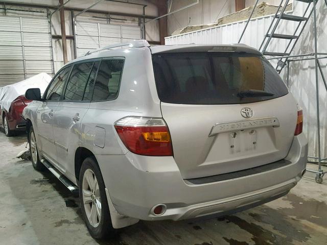 5TDYK3EH8AS007807 - 2010 TOYOTA HIGHLANDER SILVER photo 3