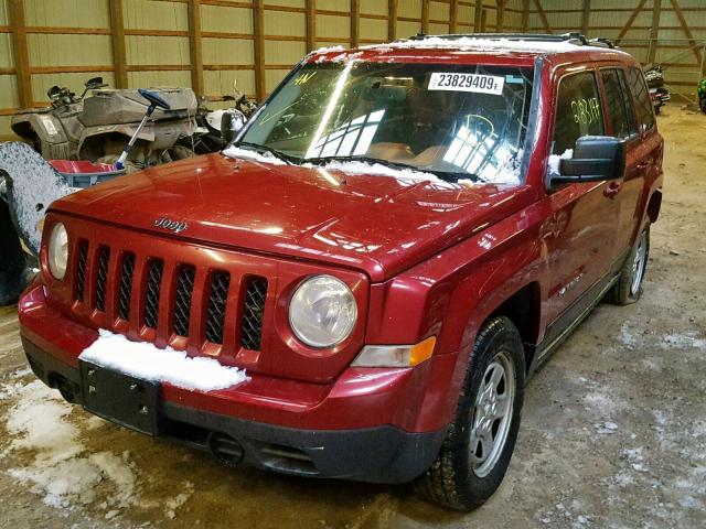 1J4NF2GB9BD141534 - 2011 JEEP PATRIOT RED photo 2