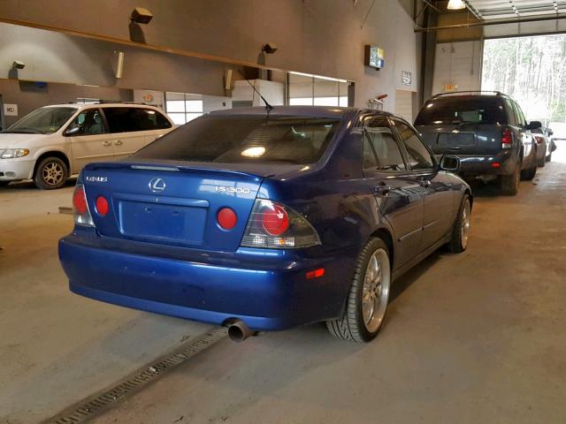 JTHBD192920043082 - 2002 LEXUS IS 300 BLUE photo 4