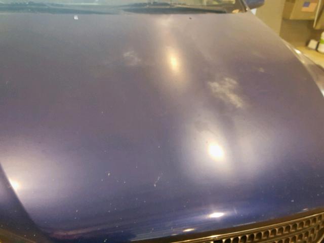 JTHBD192920043082 - 2002 LEXUS IS 300 BLUE photo 9