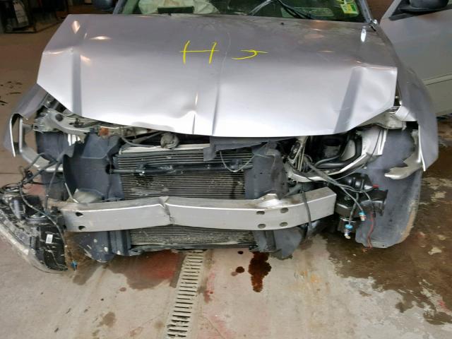 2D4FV47V67H894874 - 2007 DODGE MAGNUM SXT SILVER photo 9