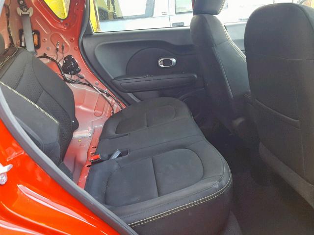 KNDJP3A54F7794559 - 2015 KIA SOUL + RED photo 6