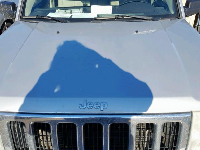 1J8HG58236C363961 - 2006 JEEP COMMANDER 银色 照片 7