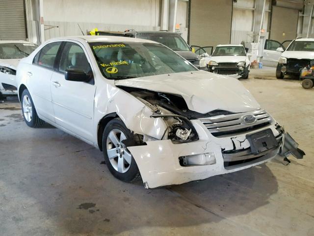 3FAHP06Z78R181328 - 2008 FORD FUSION S WHITE photo 1