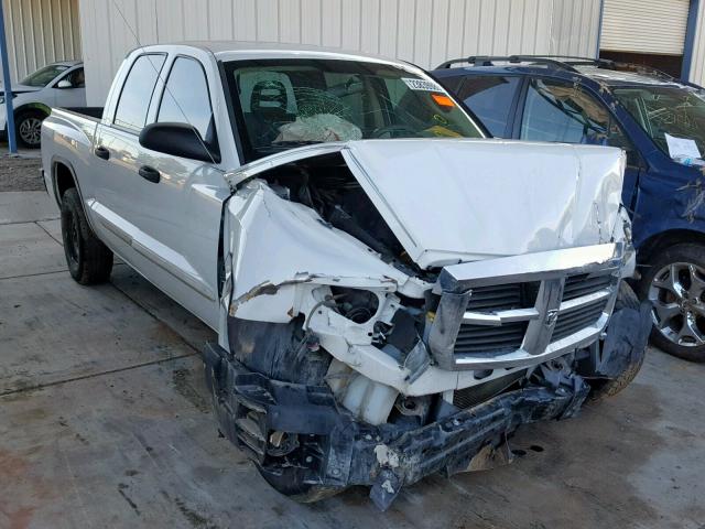 1D7HE48K55S151547 - 2005 DODGE DAKOTA QUA WHITE photo 1