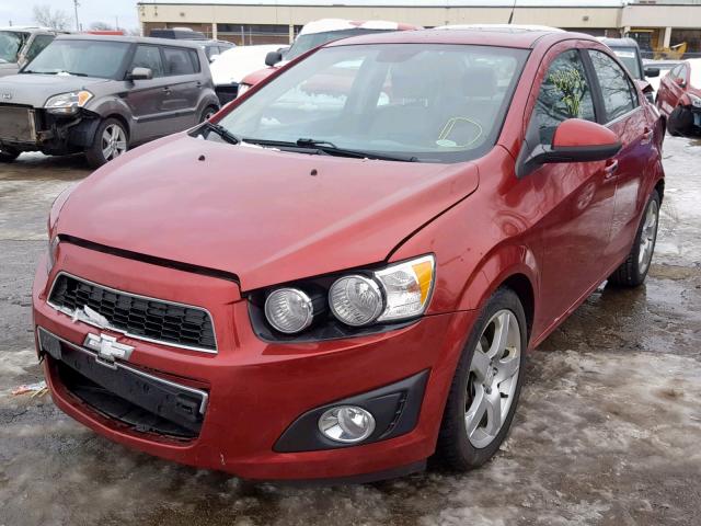 1G1JE5SH1C4117825 - 2012 CHEVROLET SONIC LTZ RED photo 2