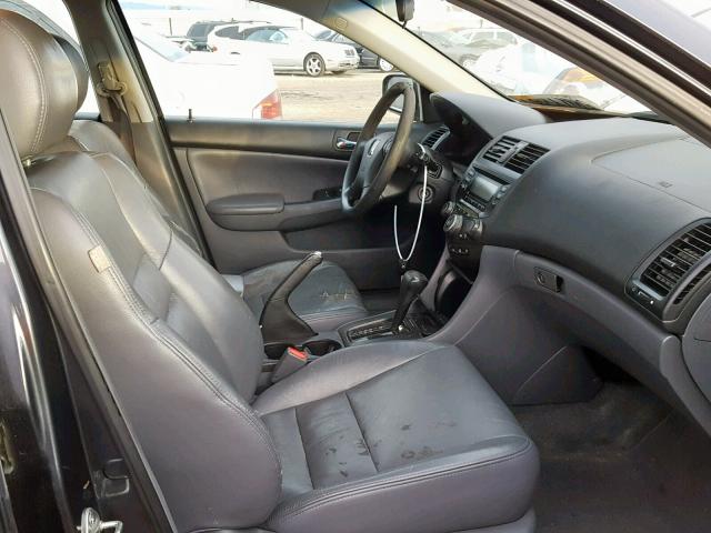 1HGCM56465A065012 - 2005 HONDA ACCORD LX GRAY photo 5