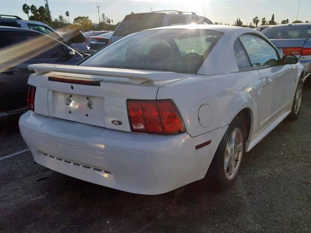 1FAFP40403F339736 - 2003 FORD MUSTANG WHITE photo 4