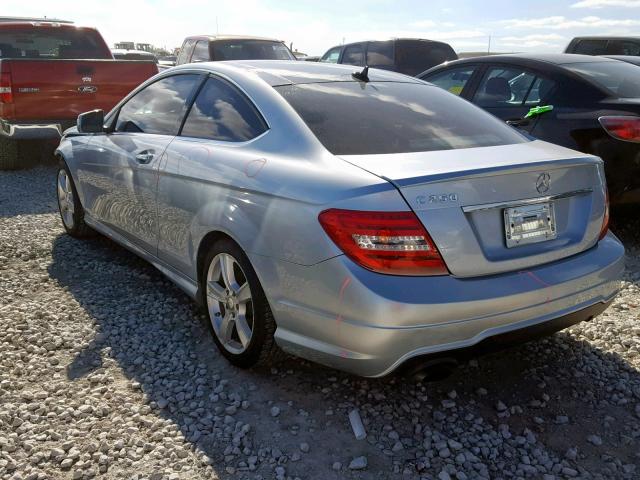 WDDGJ4HB0DF989029 - 2013 MERCEDES-BENZ C 250 SILVER photo 3