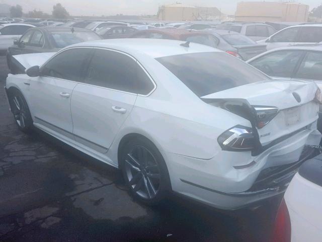 1VWDT7A33HC030871 - 2017 VOLKSWAGEN PASSAT R-L WHITE photo 3