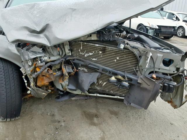 2MEFM74W0YX689524 - 2000 MERCURY GRAND MARQ GRAY photo 9