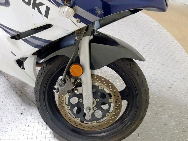 VTTGM51A162100075 - 2006 SUZUKI GS500 FK TWO TONE photo 17