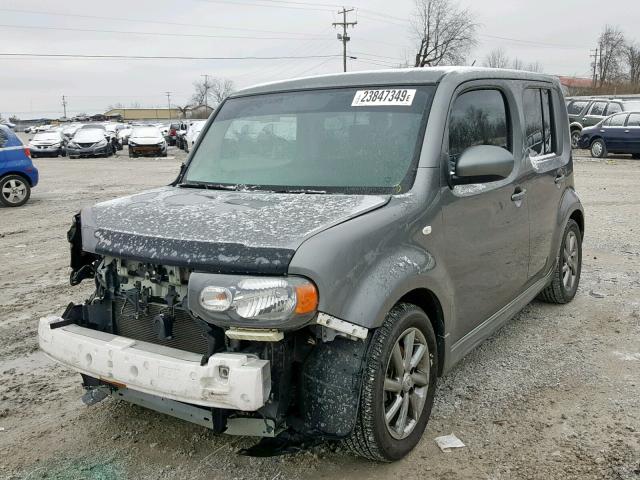 JN8AZ2KRXAT165804 - 2010 NISSAN CUBE BASE GRAY photo 2