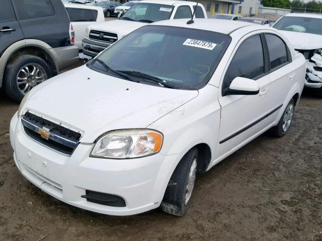 KL1TD5DE9AB073093 - 2010 CHEVROLET AVEO LS WHITE photo 2