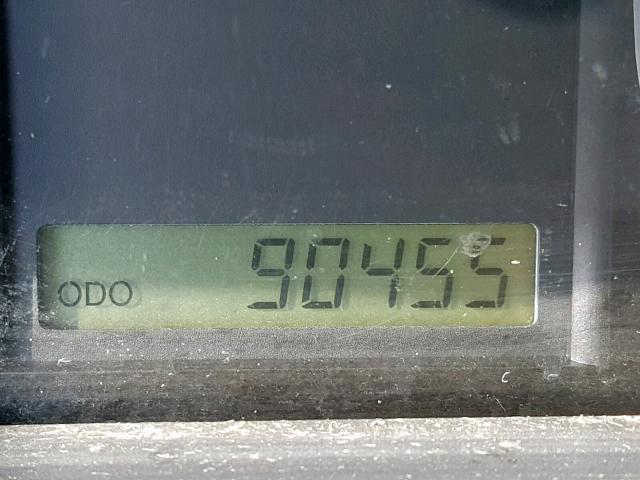 KL1TD5DE9AB073093 - 2010 CHEVROLET AVEO LS WHITE photo 8