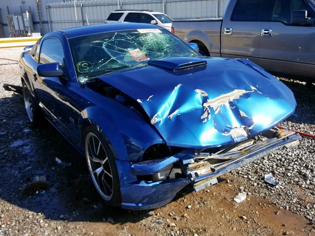 1ZVFT82H065238510 - 2006 FORD MUSTANG GT BLUE photo 1