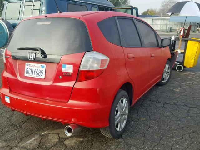 JHMGE882X9S064051 - 2009 HONDA FIT RED photo 4