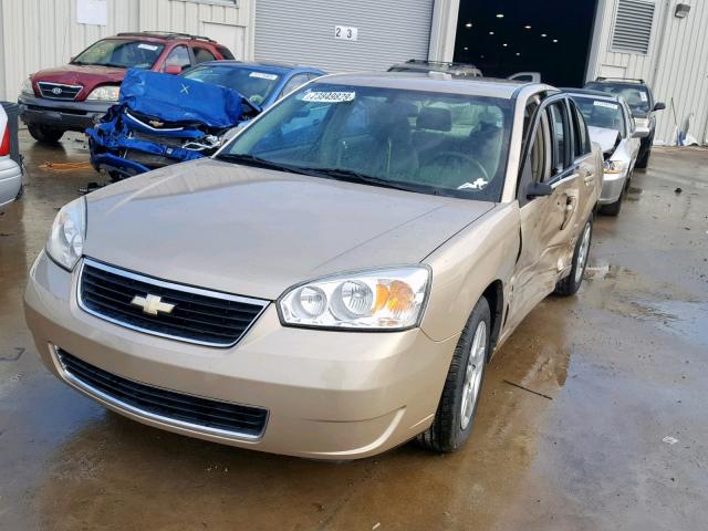 1G1ZT58N18F117504 - 2008 CHEVROLET MALIBU LT GOLD photo 2