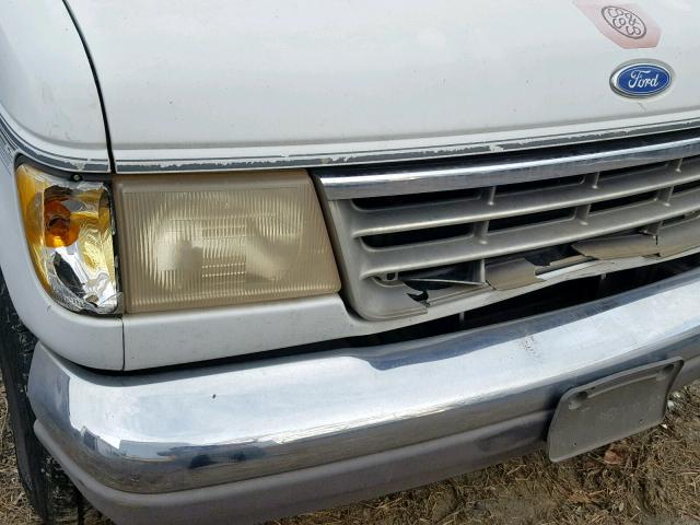 1FDEE14H5THA06519 - 1996 FORD ECONOLINE WHITE photo 9