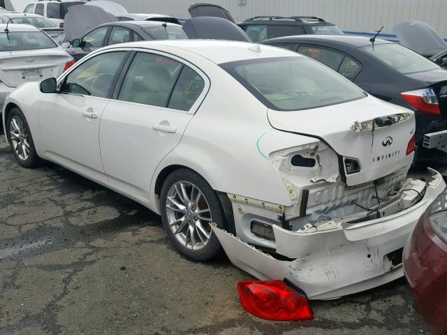 JN1CV6AP3BM302510 - 2011 INFINITI G37 BASE WHITE photo 3