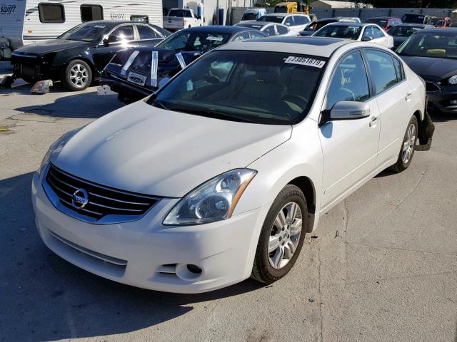 1N4AL2AP1CN404585 - 2012 NISSAN ALTIMA BAS WHITE photo 2