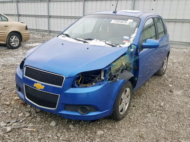 KL1TD66E49B666293 - 2009 CHEVROLET AVEO LS BLUE photo 2
