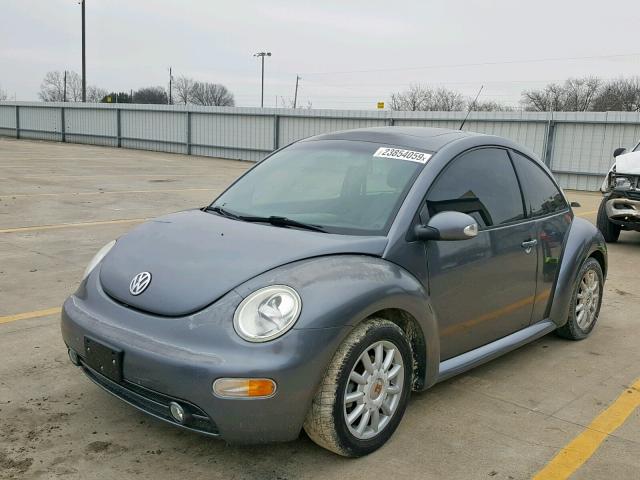 3VWCK31C75M403265 - 2005 VOLKSWAGEN NEW BEETLE GRAY photo 2